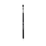 SIGMA BEAUTY E47 Shader Crease Brush